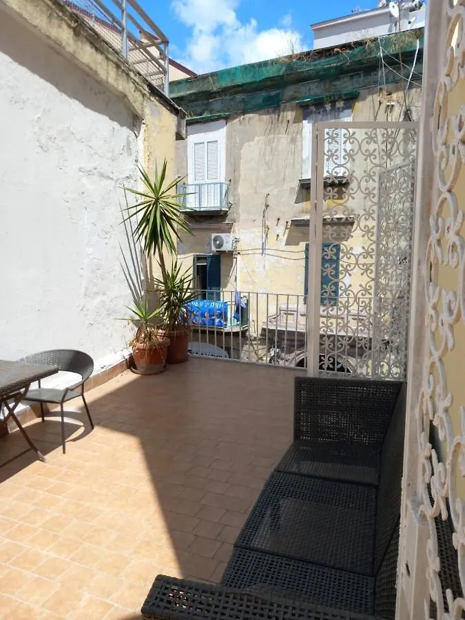 Apartment Una Casa Alla Sanita Naples
