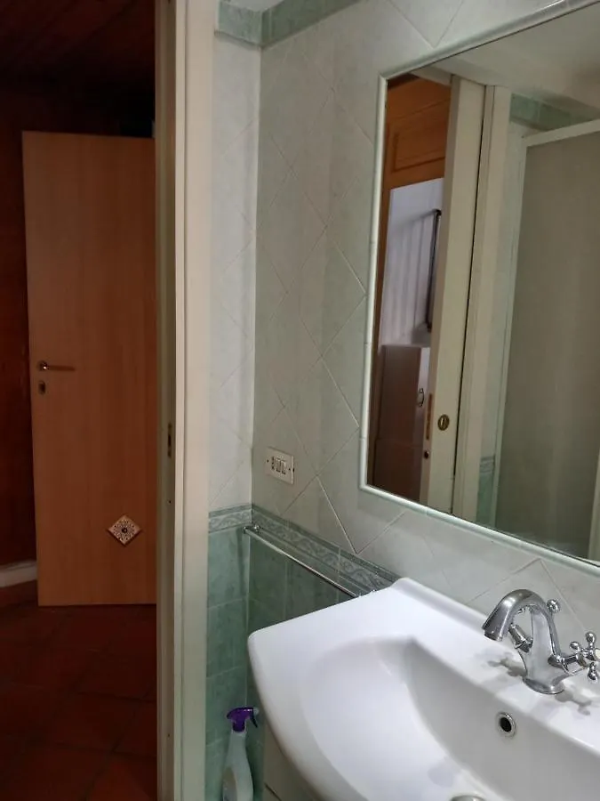 Una Casa Alla Sanita Naples Italy